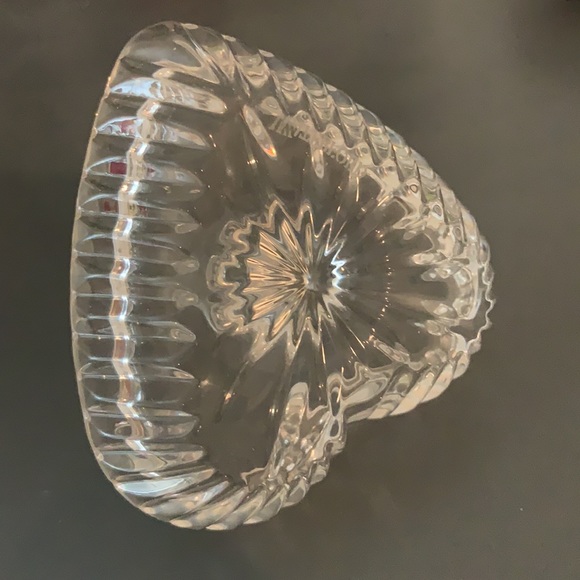 Waterford Crystal Heart Shaped Ring Holder - Picture 3 of 5